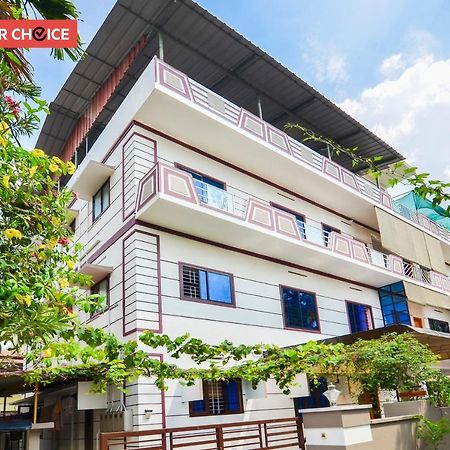 Oyo Home 81801 Akash Villa Trippapur Dış mekan fotoğraf