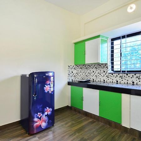 Oyo Home 81801 Akash Villa Trippapur Dış mekan fotoğraf