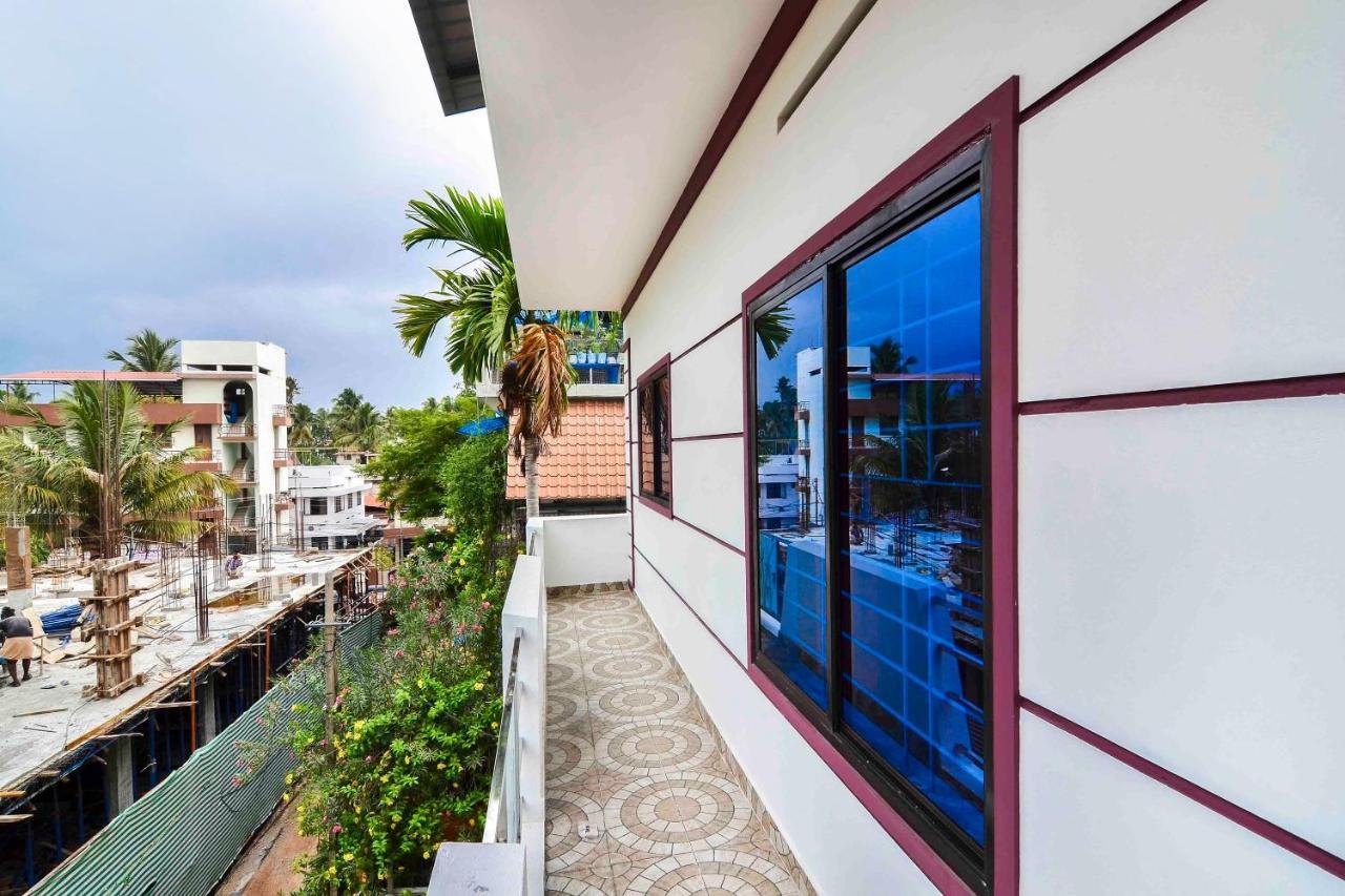 Oyo Home 81801 Akash Villa Trippapur Dış mekan fotoğraf